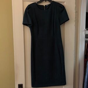 Calvin Klein Classic Short-Sleeve Sheath Dress in Dark Green